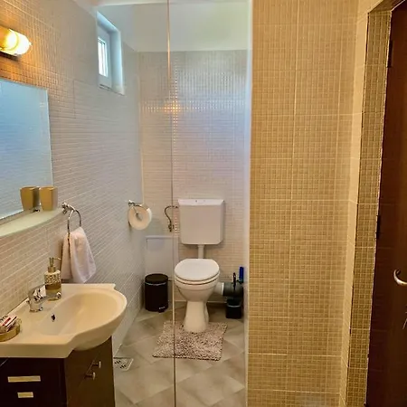 アパート Apartament Isabella ナボダリ